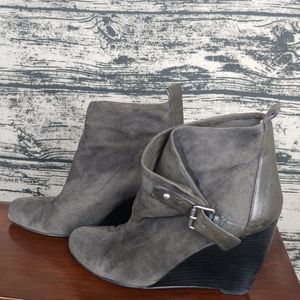 Nine West. Grey Booties. Size 9 Women.
